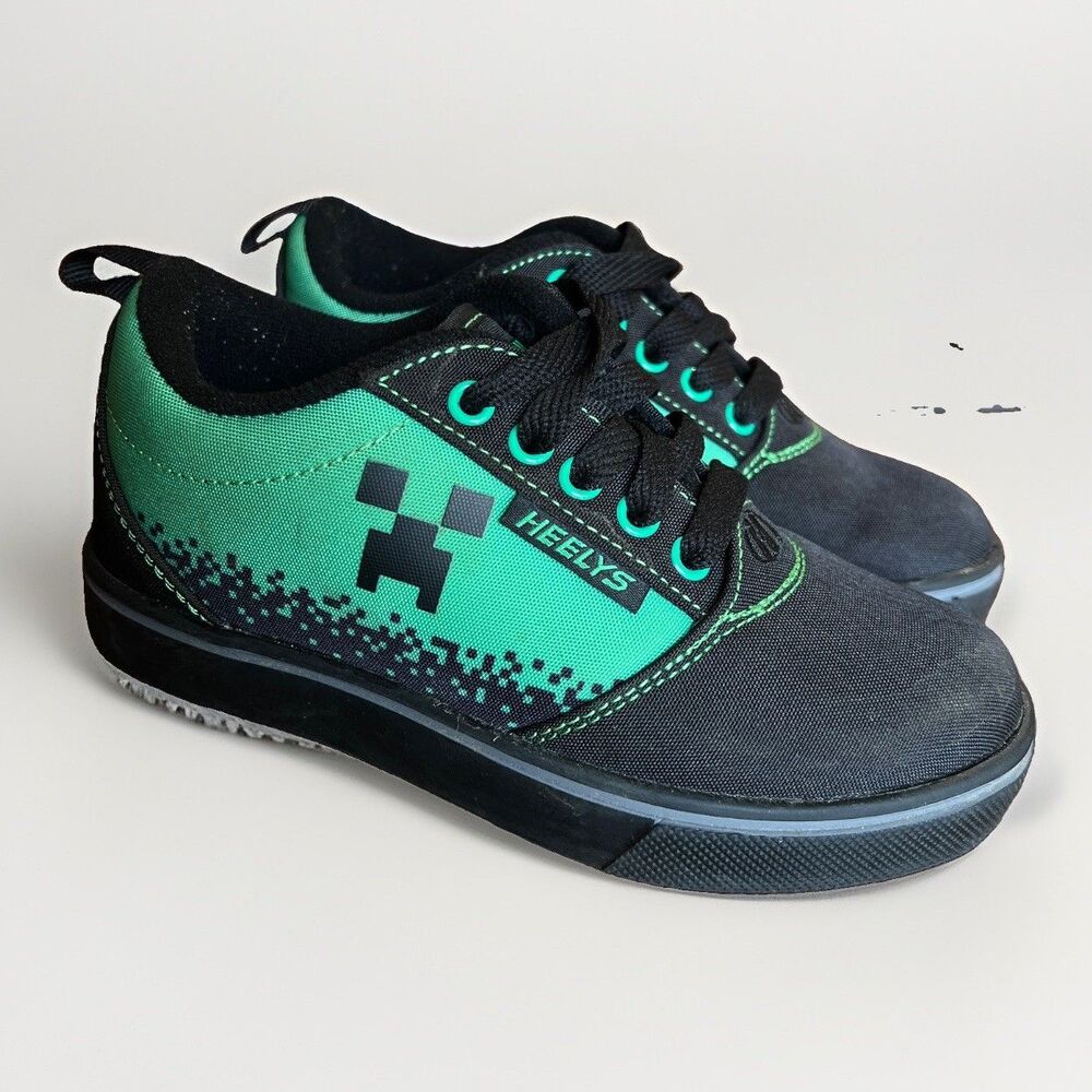 Heelys x Minecraft Pro 20 Wheeled boys Skate Shoes size 13c Black Green
